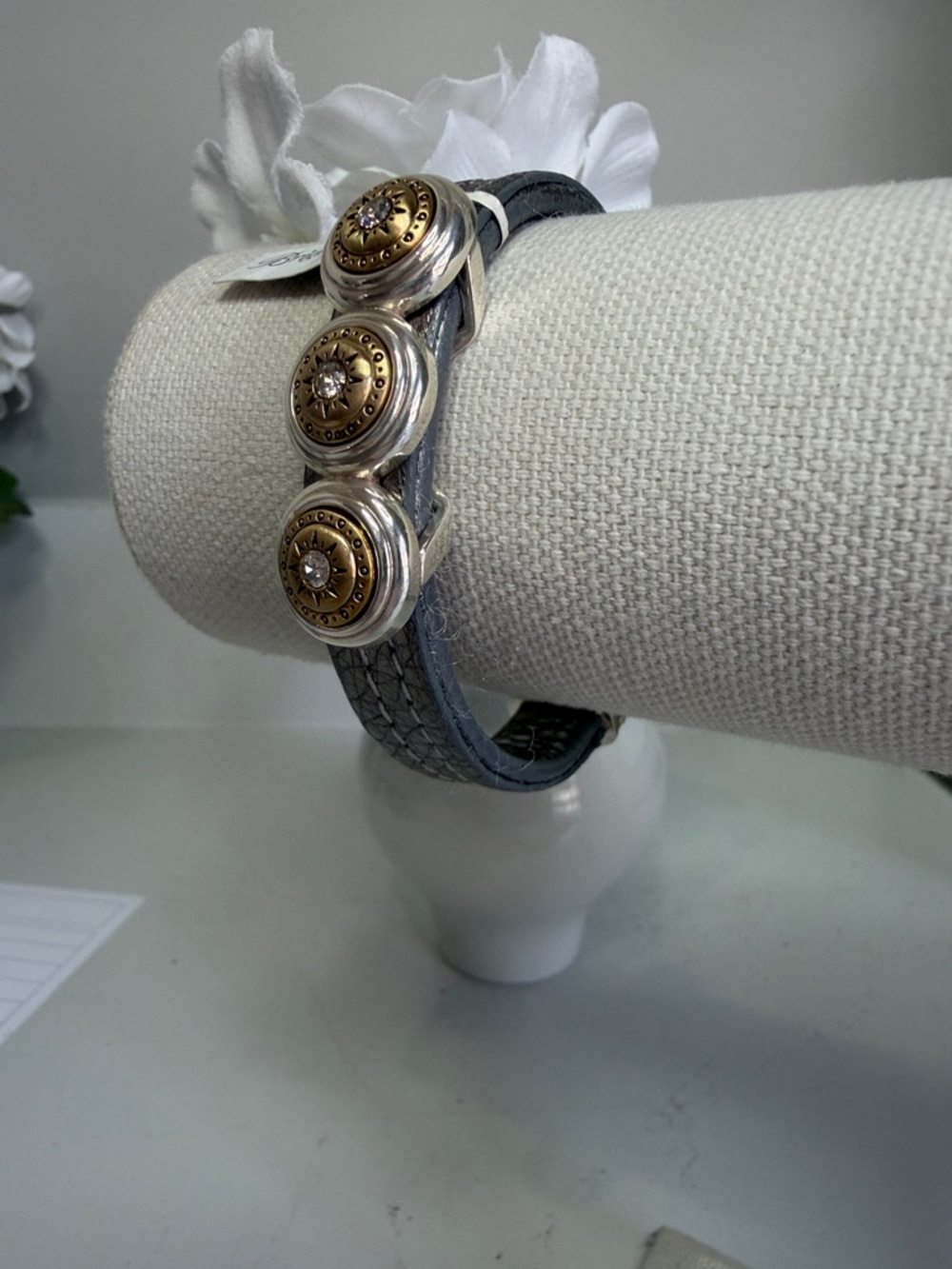 Brighton Women's Two-Tone Button Charm Leather Bracelet - Gray and Gold NWT
